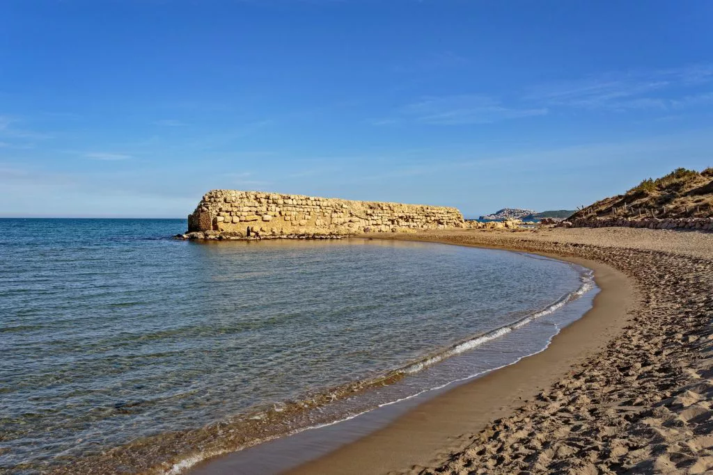 Sant Martí d’Empúries and its beaches