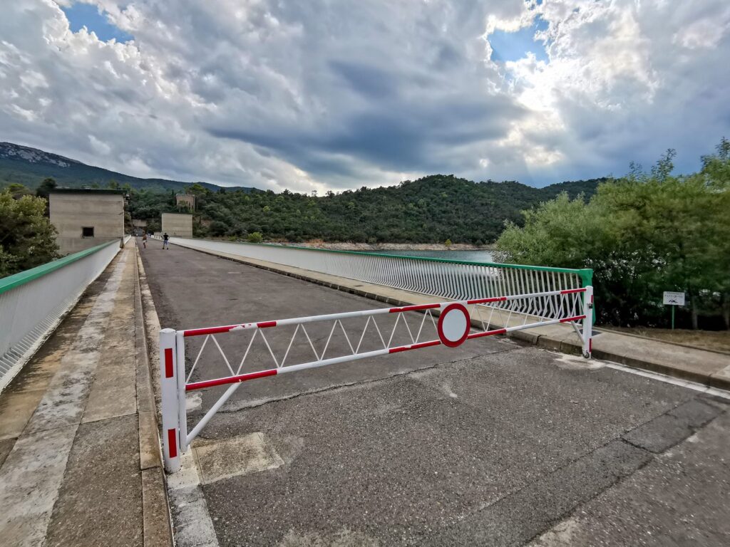 Водохранилище Дарниус Боаделья Reservoir Embalse Embassament Darnius Boadella 