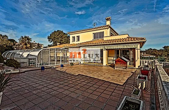 Modern house with pool in Calonge, Costa Brava, Spain