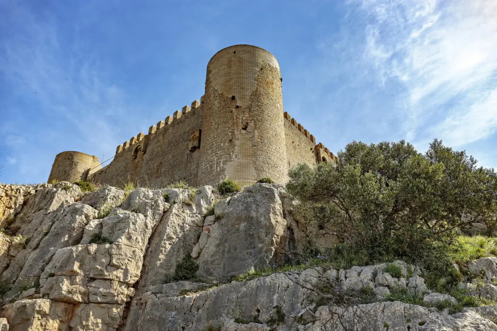 Крепость Castell de Montgrí Fortress Forteresse fortaleza fortalesa 