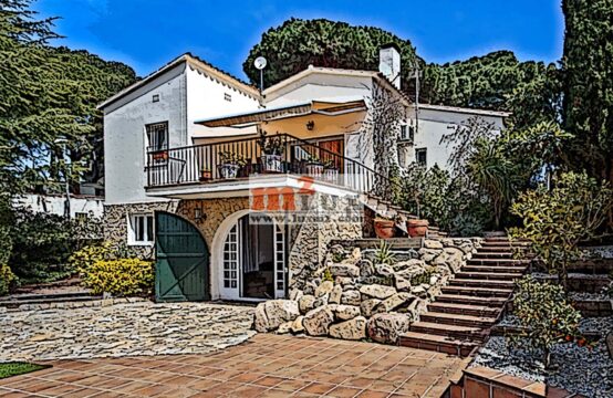 Location d&rsquo;été &#8211; maison confortable avec 4 chambres à Sant Antoni de Calonge, Costa Brava, Espagne.
