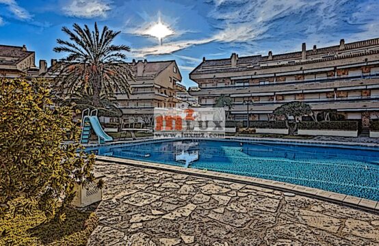 Квартира с 4 спальнями и с видом на море в Сан Антони де Калонже, Коста Брава, Испания.