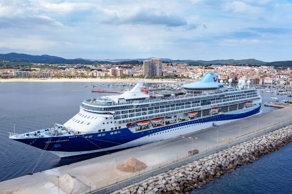 Cruise ship Marella Discovery 2 in Palamos.